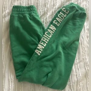 American Eagle Green Sweatpants